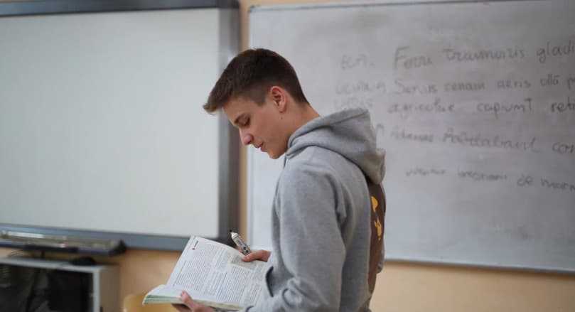 Лингвистический лицей